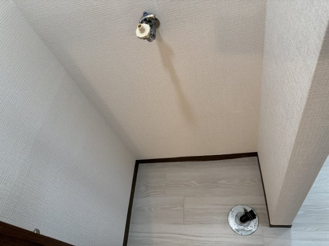 オークス・Ｋの設備|室内洗濯機置き場でございます。