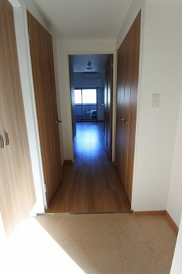 【玄関】 | LOWLANDS西天満