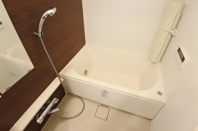 【浴室】 | LOWLANDS西天満