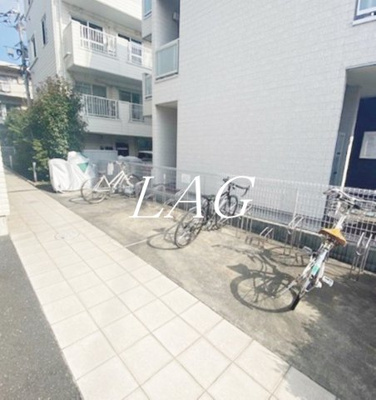 【その他共用部分】 | ルミエール ブラン | 駐輪場です。