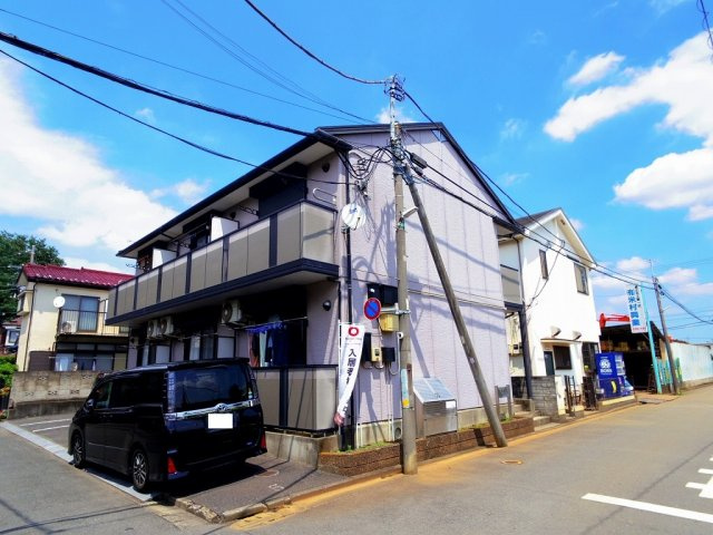 小平市上水南町１丁目のアパートの外観