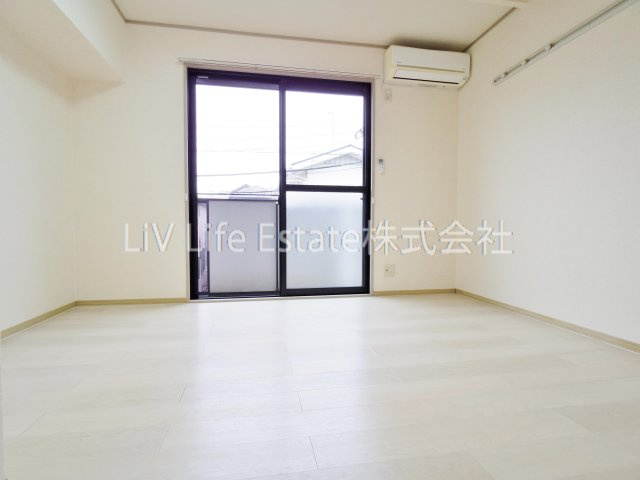 小平市上水南町１丁目のアパートの居間・リビング|同仕様写真