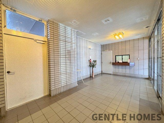 コアマンション美野島のエントランス