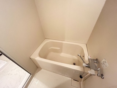 【浴室】 | ラベニール