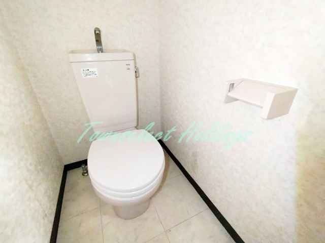 横浜元町ガーデン16のトイレ