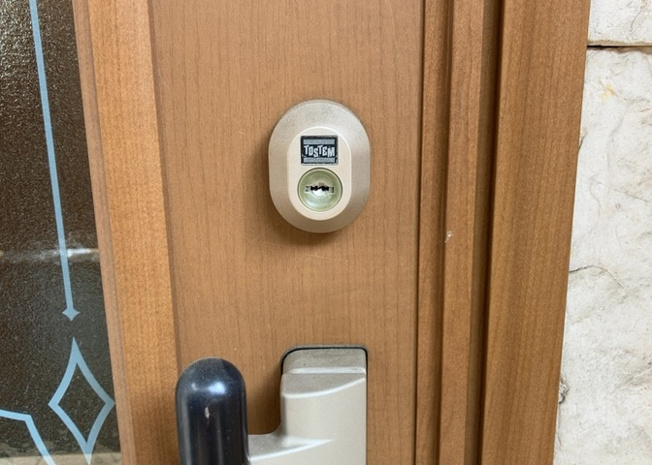 【防犯設備】 | 当然のことではありますが、オートロックやセンサーライト、ホームセキュリティーなどの防犯設備があれば、小さいお子様がいるご家庭も安心ですよね！まず物件購入の際は、防犯設備もチェックするようにしましょう。