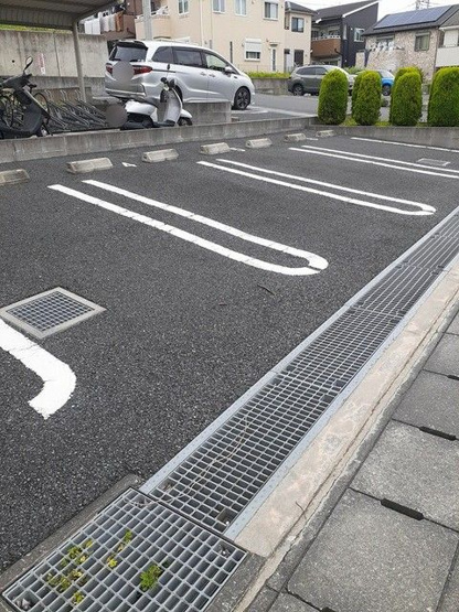 【駐車場】 | グランヒルズ