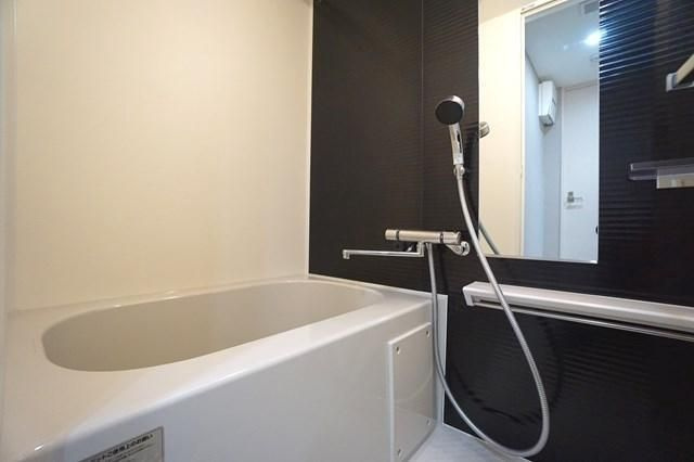 ＡＬＴＥＲＮＡ菊川Ⅱの浴室