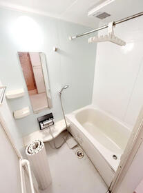 グリーンフラッツの浴室|※別部屋参照