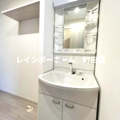 MST相武台前※初期費用分割後払いサービス利用可能物件の洗面所|同施工会社参考写真