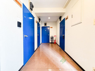 【その他共用部分】 | サーラ南青山 | 廊下