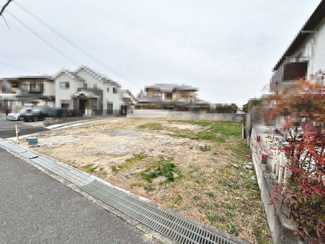 【外観】 | 辻之　新築分譲住宅　全２区画 | トイレ１階と２階の２ヶ所あります！忙しい朝や家族の多いご家庭も安心ですね♪