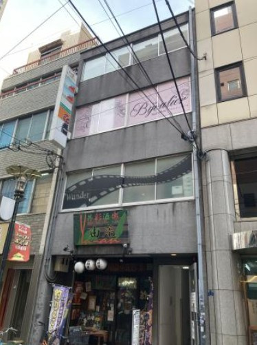 AH東心斎橋ビル