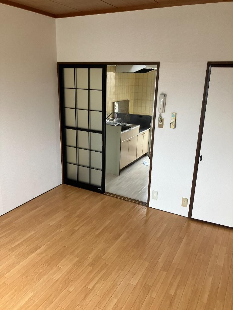 矢野コーポの洋室