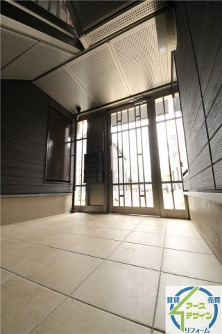 アーバンドリーム小久保のエントランス