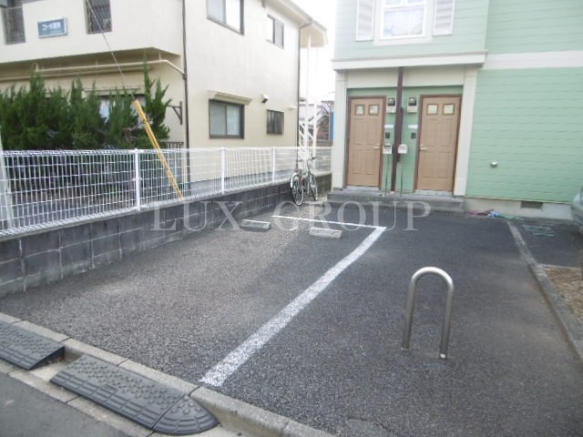 【駐車場】 | ファミリードエル1