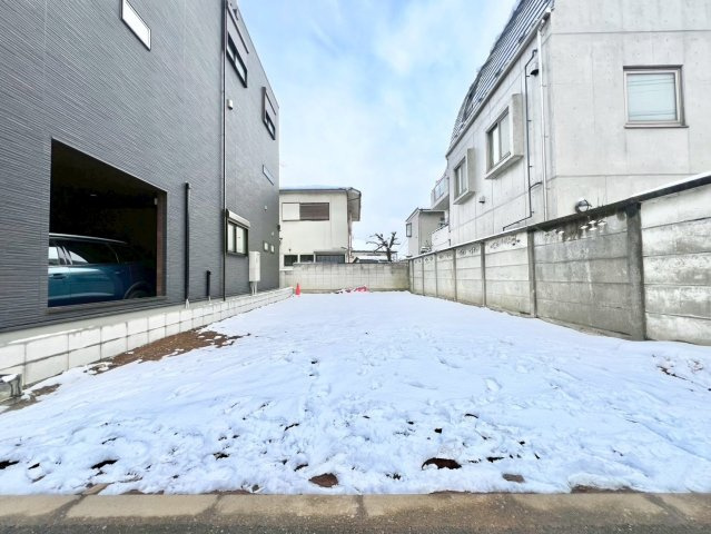 板橋区赤塚6丁目　建築条件無し売地の外観|2026.02.08撮影

現地ご見学希望・資料請求などお気軽にお問い合わせ下さい！
03-5990-5201