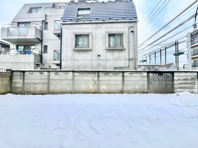 板橋区赤塚6丁目　建築条件無し売地の外観|現地写真

現地ご見学希望・資料請求などお気軽にお問い合わせ下さい！
03-5990-5201