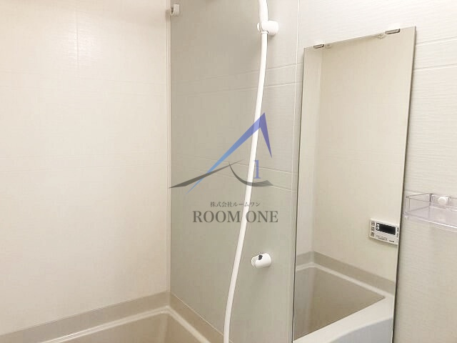 ＡＩ－ＣＡＳＡ　ＴＳＵＲＵＭＩの浴室|お風呂です。