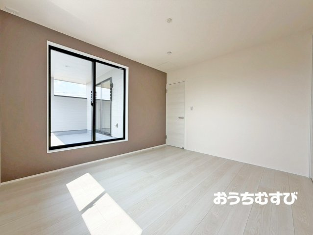 尾張旭市東印場町(全5棟)の洋室