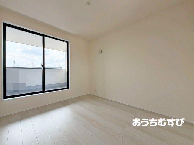 尾張旭市東印場町(全5棟)の洋室