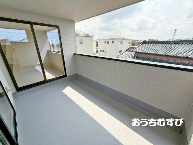 尾張旭市東印場町(全5棟)のバルコニー