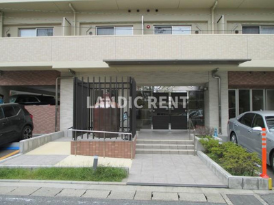 【エントランス】 | キルンズ西新