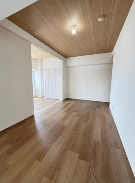 ※同間取り別部屋参考写真となります