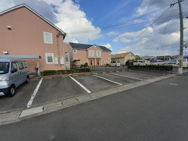 パークサイドコート１の駐車場|駐車場です
