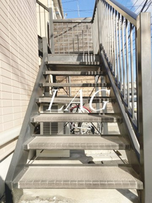 【その他共用部分】 | ユーストリート | 共用階段です。