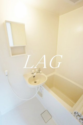 【浴室】 | ユーストリート | お風呂です。