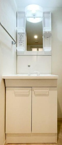 イクシオ町屋Ⅱの独立洗面台|※同施工イメージ写真