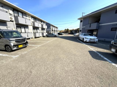 【駐車場】 | フロラシオン川内