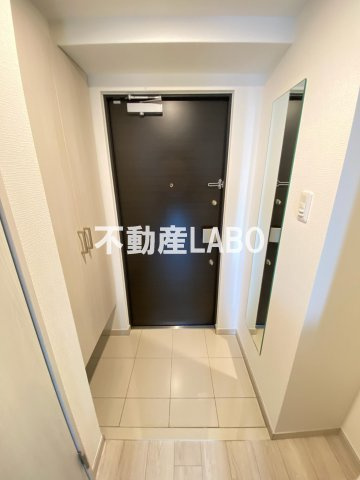 アドバンス天王寺南パキラの玄関