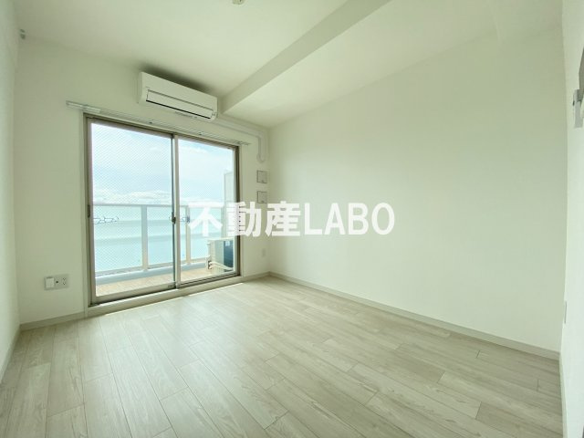 アドバンス天王寺南パキラの居間・リビング