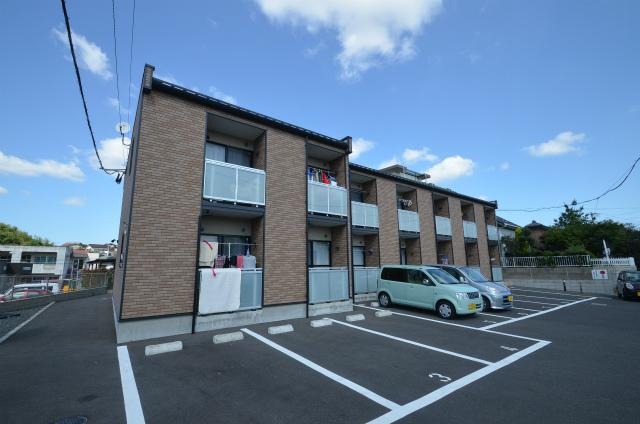 北九州市八幡西区則松２丁目のアパート