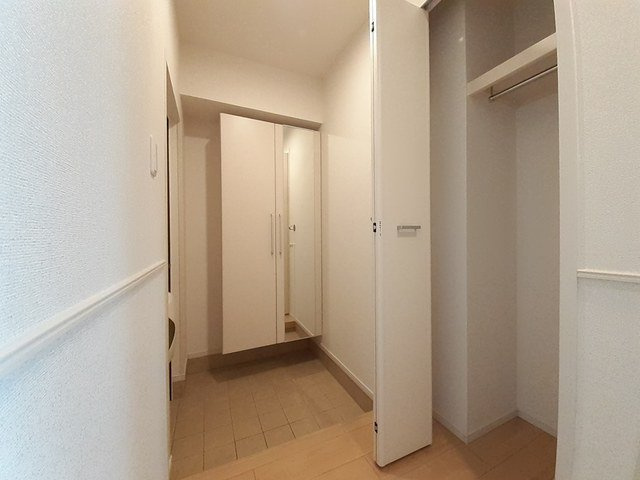 ロハス　Ⅳの玄関|明るい玄関です