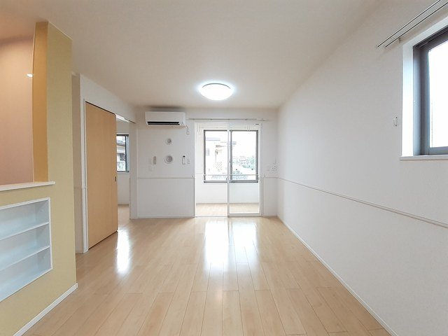 ロハス　Ⅳの居間・リビング|おしゃれな居間です