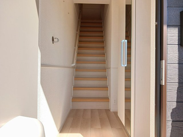 ヌーヴォー・リジェルⅢの玄関|落ち着いた玄関です