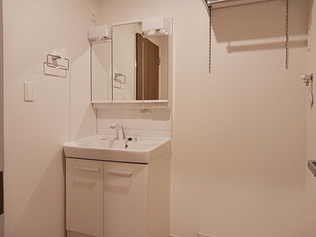 ヌーヴォー・リジェルⅢの洗面所|コンパクトで使いやすい洗面所