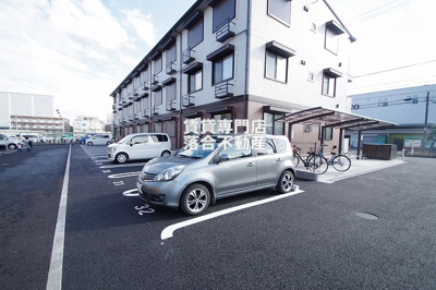 【駐車場】 | Blooming SquareⅡ（ブルーミングスクエアⅡ） | 敷地内駐車場完備