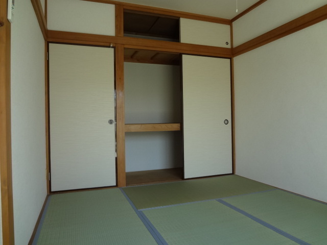 グレースヒルの設備|和室２