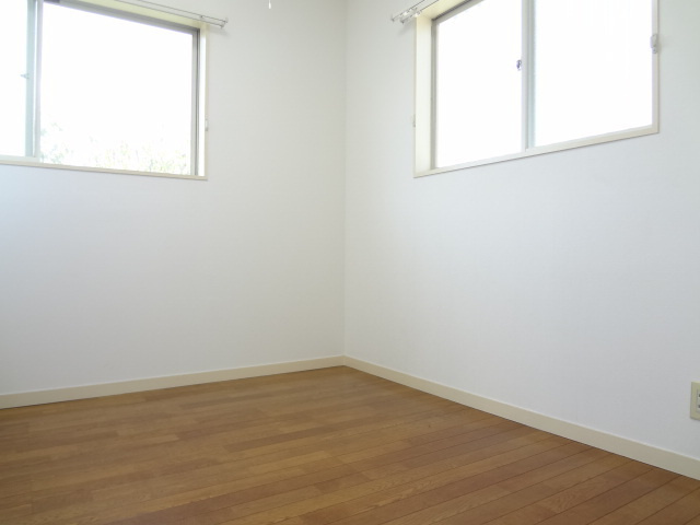 グレースヒルの居間・リビング|居室2