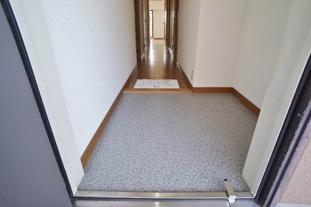 クレア―ル宝塚の玄関