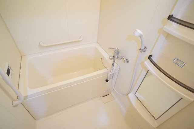 クレア―ル宝塚の浴室