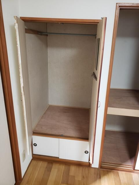 ハピネス２の収納