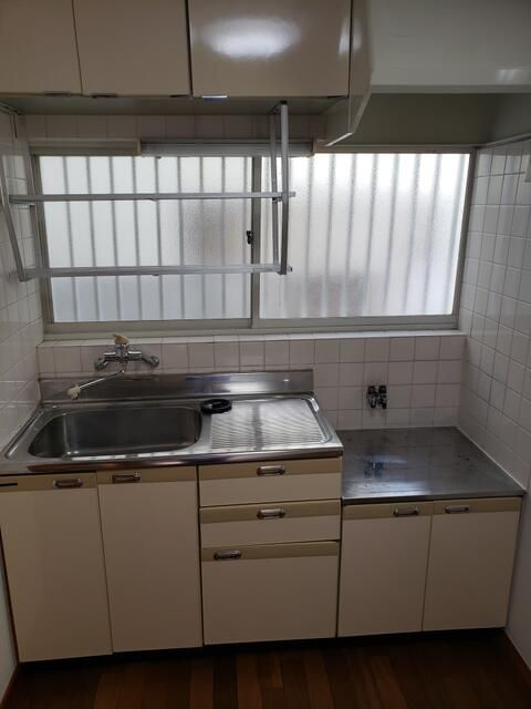 ハピネス２のキッチン