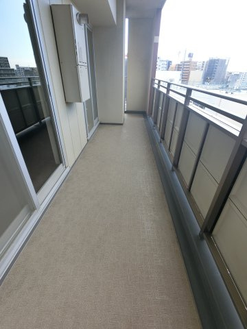 ルネライラタワー船橋のバルコニー