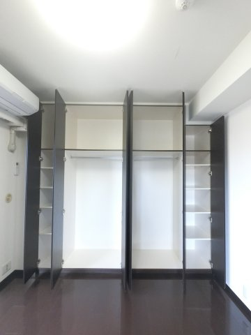 ルネライラタワー船橋の収納