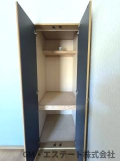 宮崎市波島2丁目　中古住宅の収納